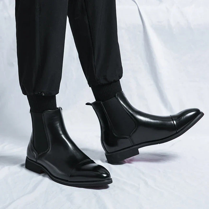 Annibale Carracci Leather Chelsea Boots