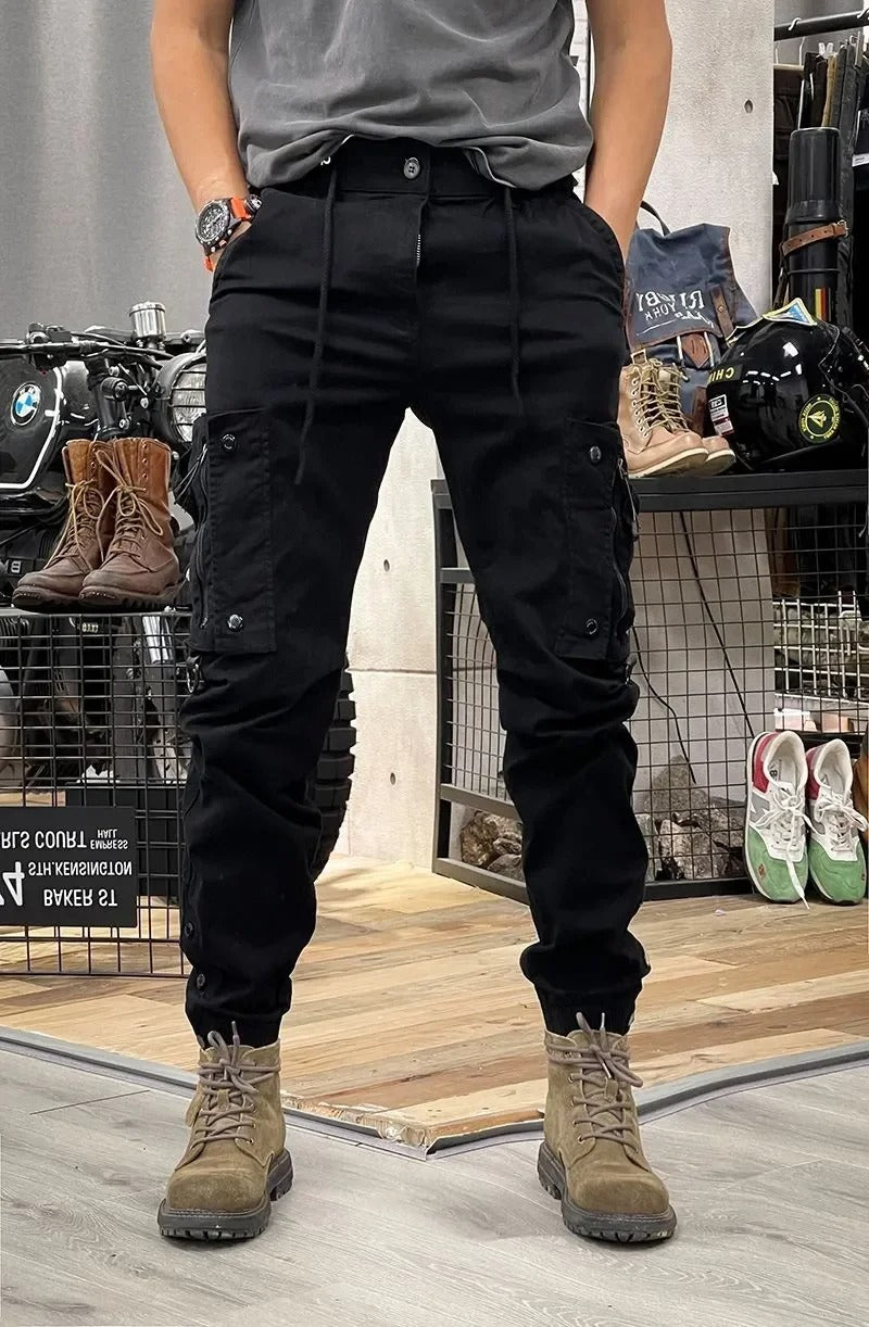 Lucas - Slim Fit Cargo Pants with Practical Pockets