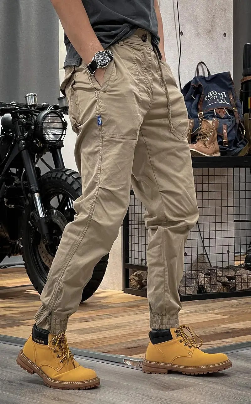 Lucas - Slim Fit Cargo Pants with Practical Pockets